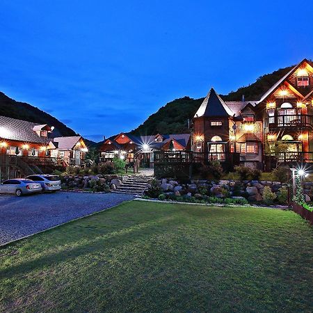 Gyeongju Jy Pension Esterno foto
